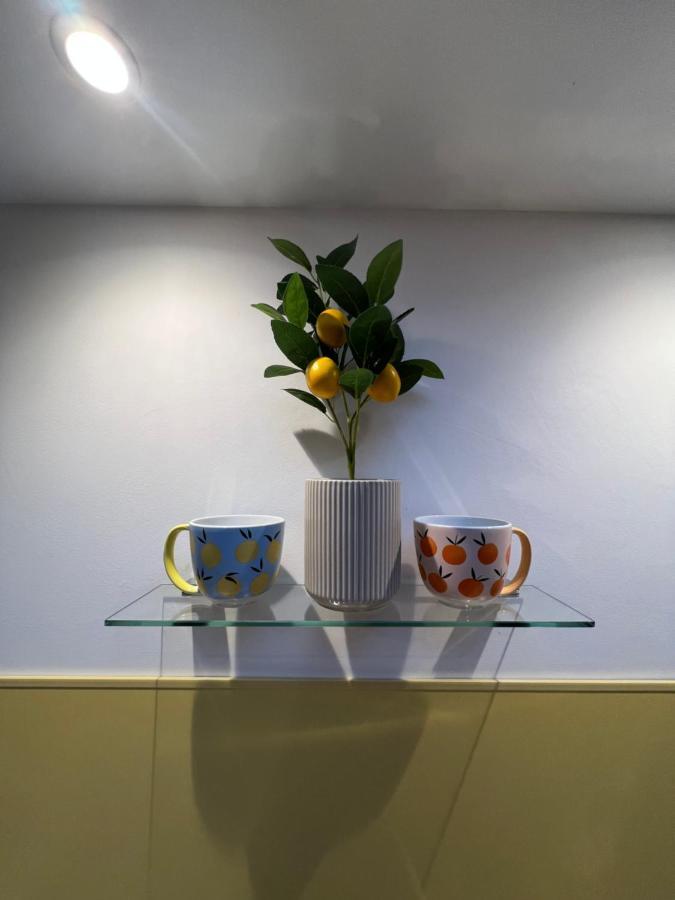 Citrus Chalet 雷德鲁思 外观 照片